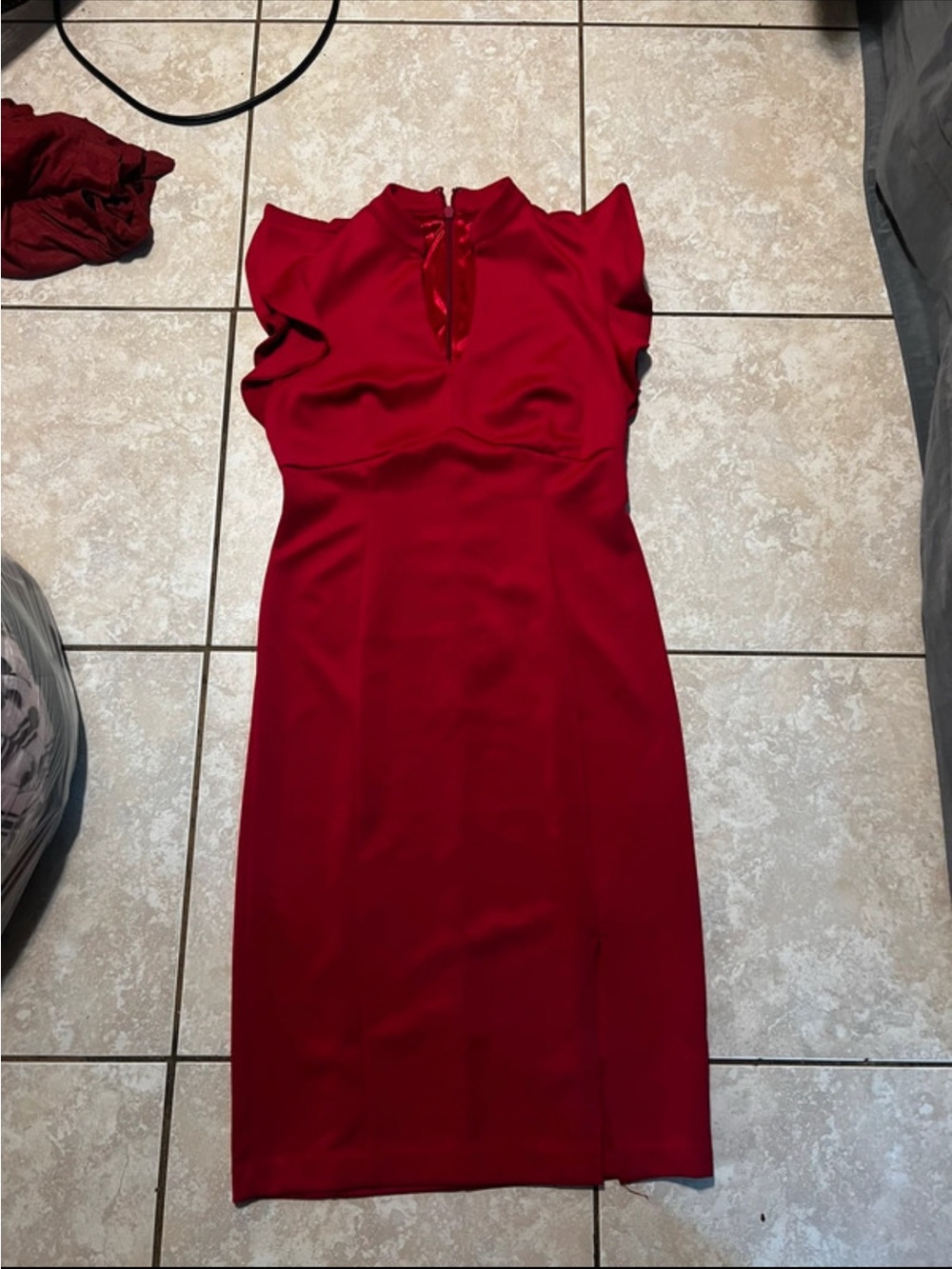 Pink Fitted Cap-Sleeve Midi Dress